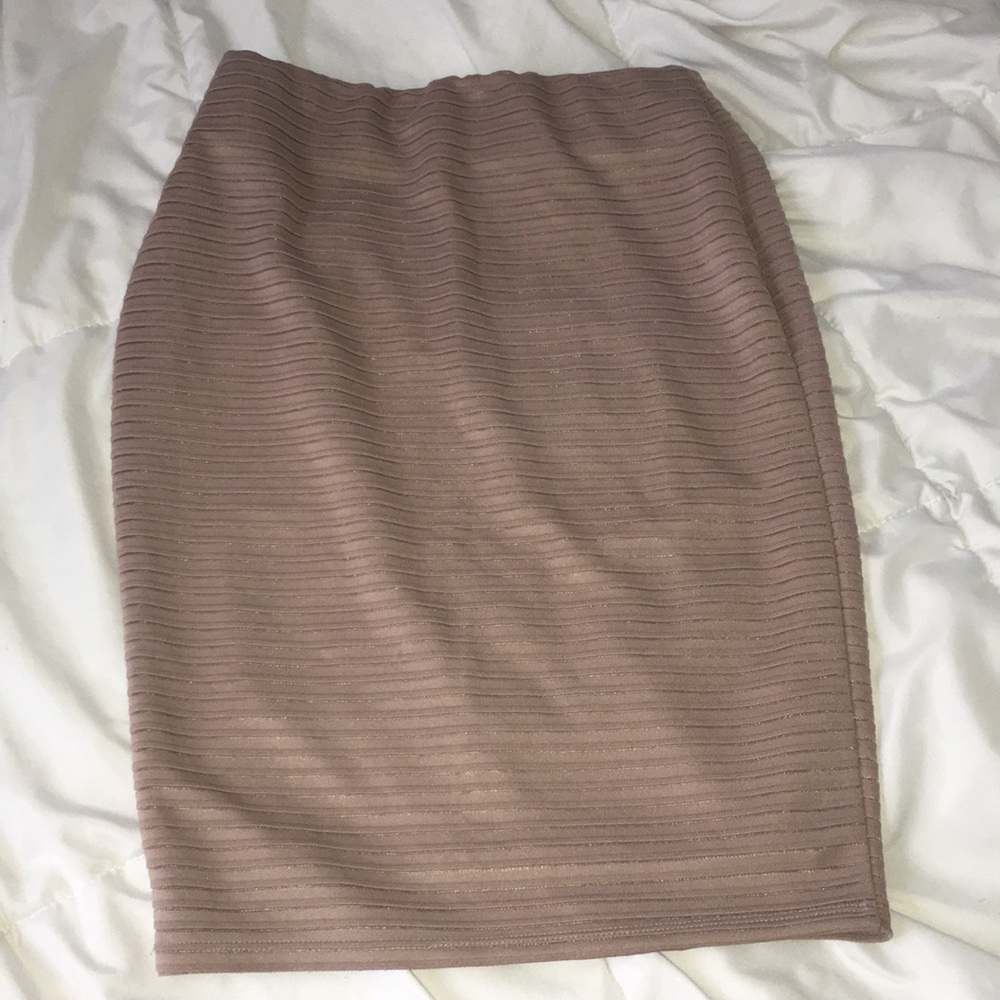 Pencil skirt
